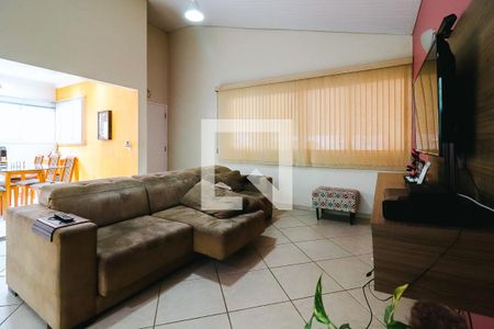 Sala de casa à venda com 3 quartos, 250m² em Colônia, Jundiaí