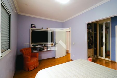 Casa à venda com 250m², 3 quartos e 2 vagas Casa à venda com 250m², 3 quartos e 2 vagasQuarto Suíte