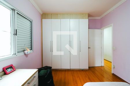 Casa à venda com 250m², 3 quartos e 2 vagas Casa à venda com 250m², 3 quartos e 2 vagasQuarto 2