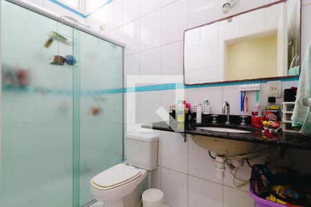 Casa à venda com 250m², 3 quartos e 2 vagas Casa à venda com 250m², 3 quartos e 2 vagasBanheiro