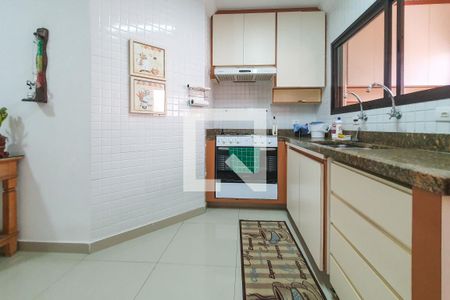 Apartamento para alugar com 126m², 3 quartos e sem vaga Apartamento para alugar com 126m², 3 quartos e sem vagaCozinha