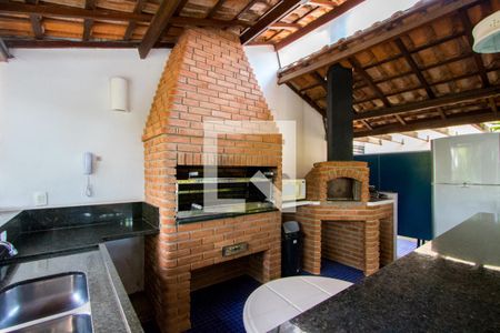 Apartamento à venda com 200m², 4 quartos e 3 vagas Apartamento à venda com 200m², 4 quartos e 3 vagasÁrea comum - Churrasqueira