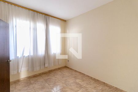 Sala de casa à venda com 3 quartos, 182m² em Santo Antônio, Belo Horizonte