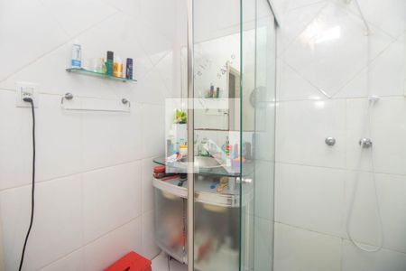 Banheiro de apartamento à venda com 1 quarto, 50m² em Higienópolis, Porto Alegre