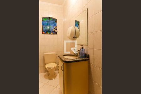 Banheiro de casa à venda com 3 quartos, 232m² em Parque Capuava, Santo André