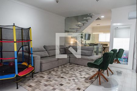 Sala de casa à venda com 4 quartos, 183m² em Ipiranga, São Paulo