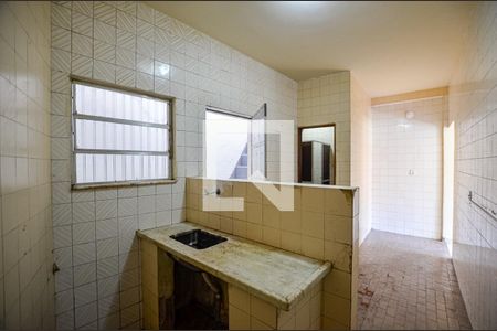 Cozinha de casa para alugar com 1 quarto, 70m² em Santa Rosa, Niterói