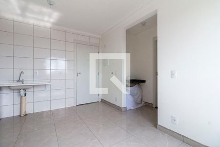 Sala de apartamento para alugar com 2 quartos, 35m² em Cidade Nova São Miguel, São Paulo