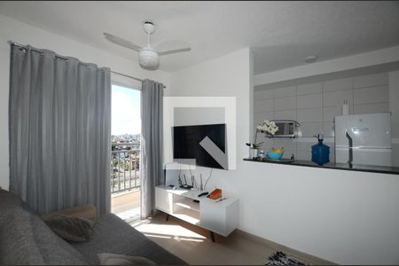 Sala de apartamento à venda com 2 quartos, 45m² em Irajá, Rio de Janeiro