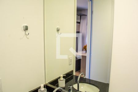 Banheiro de kitnet/studio para alugar com 1 quarto, 18m² em Perdizes, São Paulo