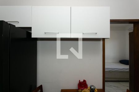 Cozinha de apartamento para alugar com 2 quartos, 45m² em Penha de França, São Paulo