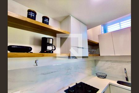 Cozinha americana de apartamento à venda com 2 quartos, 61m² em Ipanema, Rio de Janeiro