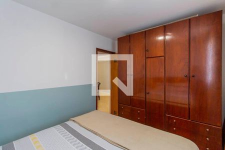 Quarto 1 de apartamento para alugar com 2 quartos, 54m² em Vila Ré, São Paulo