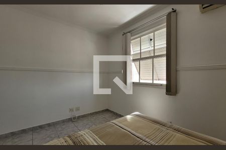 Quarto de apartamento para alugar com 2 quartos, 74m² em Embaré, Santos