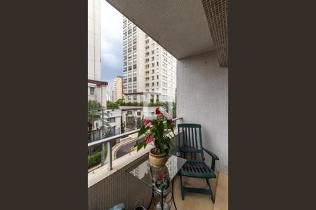 Varanda de apartamento para alugar com 3 quartos, 90m² em Vila Olímpia, São Paulo