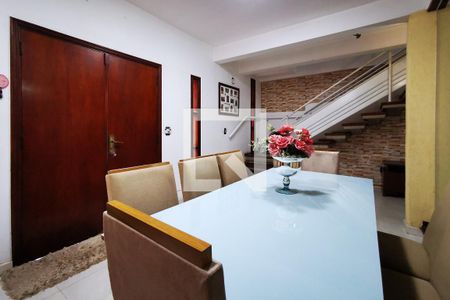 Sala de casa à venda com 4 quartos, 250m² em Vila Liberdade, Jundiaí