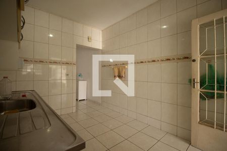 Casa à venda com 158m², 4 quartos e 1 vaga Casa à venda com 158m², 4 quartos e 1 vagaCozinha