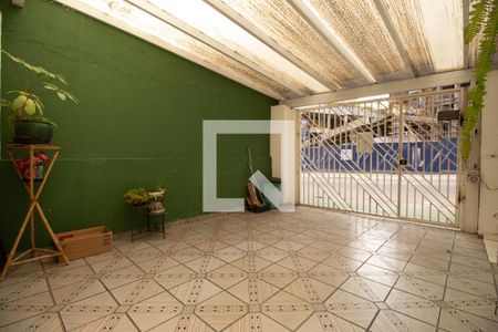 Casa à venda com 158m², 4 quartos e 1 vaga Casa à venda com 158m², 4 quartos e 1 vagaQuintal