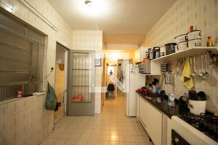 Casa à venda com 158m², 4 quartos e 1 vaga Casa à venda com 158m², 4 quartos e 1 vagaCozinha