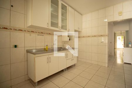 Casa à venda com 158m², 4 quartos e 1 vaga Casa à venda com 158m², 4 quartos e 1 vagaCozinha
