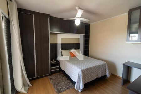 Quarto 1 de casa à venda com 3 quartos, 189m² em Parque Monte Alegre, Taboão da Serra