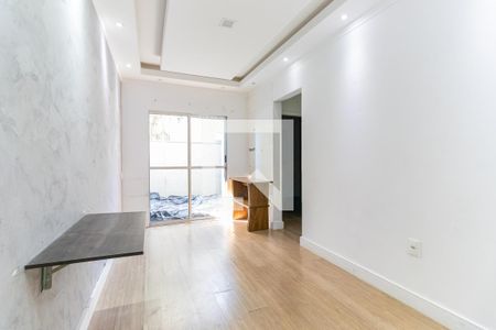 Sala de apartamento à venda com 2 quartos, 57m² em Jardim das Flores, São Paulo