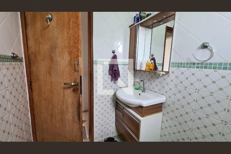 Banheiro de casa à venda com 3 quartos, 190m² em Jardim Itália Ii, Várzea Paulista