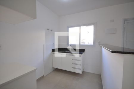 Cozinha de kitnet/studio para alugar com 1 quarto, 28m² em Vila Mazzei, São Paulo