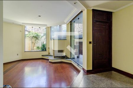 Sala 2 de casa para alugar com 4 quartos, 495m² em Alto de Pinheiros, São Paulo