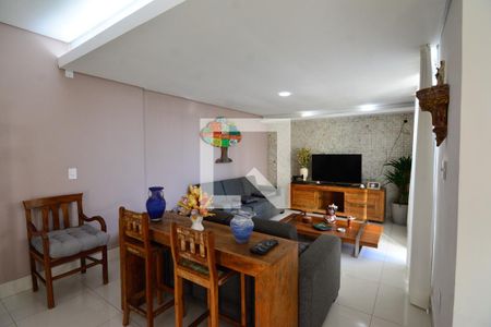 Sala de apartamento à venda com 3 quartos, 190m² em Buritis, Belo Horizonte