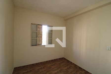 Quarto de casa para alugar com 1 quarto, 50m² em Vila Bancaria, São Paulo