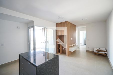 Sala de apartamento para alugar com 2 quartos, 66m² em Vila Azevedo, São Paulo