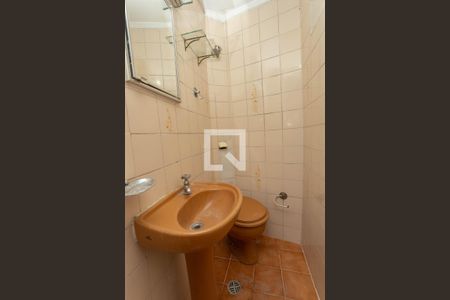 Banheiro da suíte de casa à venda com 3 quartos, 183m² em Centro, Diadema
