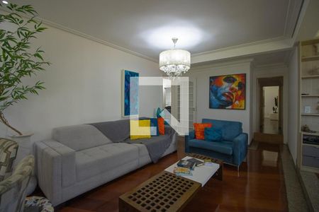 Apartamento à venda com 135m², 4 quartos e 2 vagas