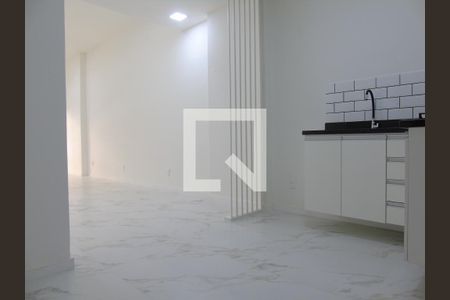 Studio de kitnet/studio para alugar com 1 quarto, 37m² em Centro, Rio de Janeiro