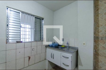 Cozinha  de casa à venda com 6 quartos, 100m² em Cangaiba, São Paulo