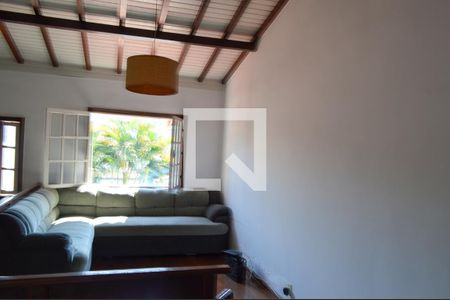 Sala de estar  de casa à venda com 6 quartos, 320m² em Taquara, Rio de Janeiro