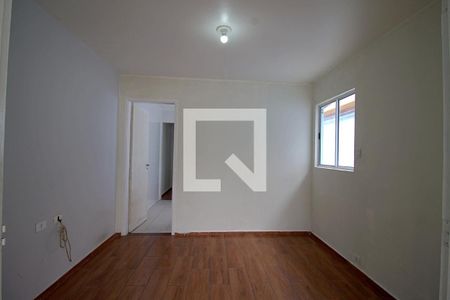 Sala de casa para alugar com 2 quartos, 94m² em Jardim Maria Rosa, Taboão da Serra