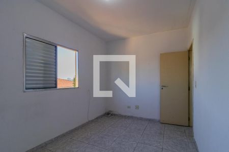 Quarto 1 de casa para alugar com 2 quartos, 90m² em Vila Pirajussara, São Paulo