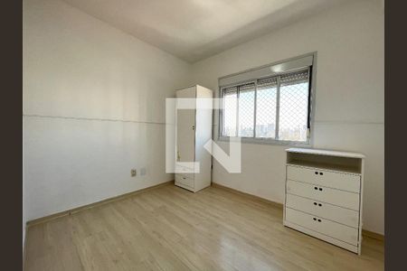 Quarto 2 de apartamento para alugar com 2 quartos, 53m² em Vila Alexandria, São Paulo