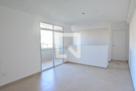 Sala de apartamento à venda com 3 quartos, 76m² em Nova Suíça, Belo Horizonte