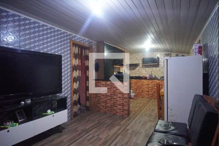 Sala de casa à venda com 4 quartos, 110m² em Santos Dumont, São Leopoldo
