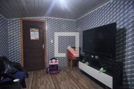 Sala de casa à venda com 4 quartos, 110m² em Santos Dumont, São Leopoldo