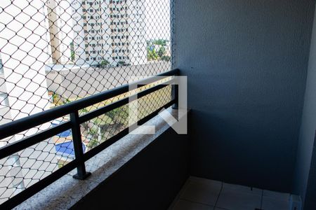 Vista da Sacada de apartamento à venda com 3 quartos, 87m² em Vila Brandina, Campinas