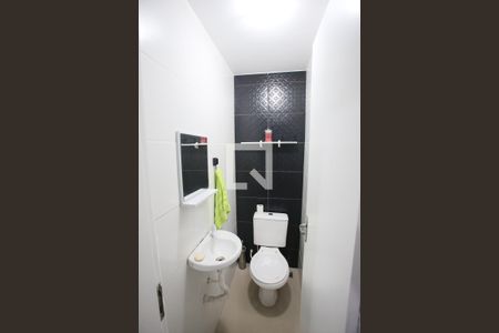 Lavabo de casa de condomínio à venda com 3 quartos, 80m² em Taquara, Rio de Janeiro