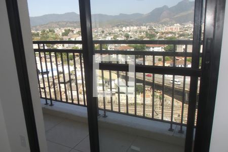 Varanda  de apartamento à venda com 2 quartos, 55m² em Del Castilho, Rio de Janeiro