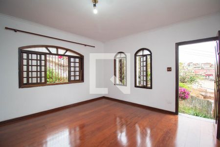 Sala de casa à venda com 3 quartos, 268m² em Vila Picinin, São Paulo