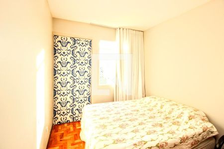 Quarto 2 de apartamento à venda com 2 quartos, 72m² em Lourdes, Belo Horizonte