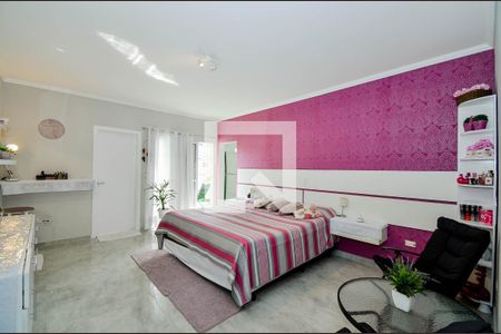 Suíte 1 de casa para alugar com 3 quartos, 210m² em Jardim Vila Galvão, Guarulhos