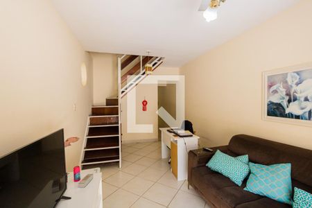 Sala de casa de condomínio à venda com 3 quartos, 96m² em Freguesia de Jacarepaguá, Rio de Janeiro